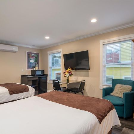 Glenmore Plaza Hotel Avalon Esterno foto