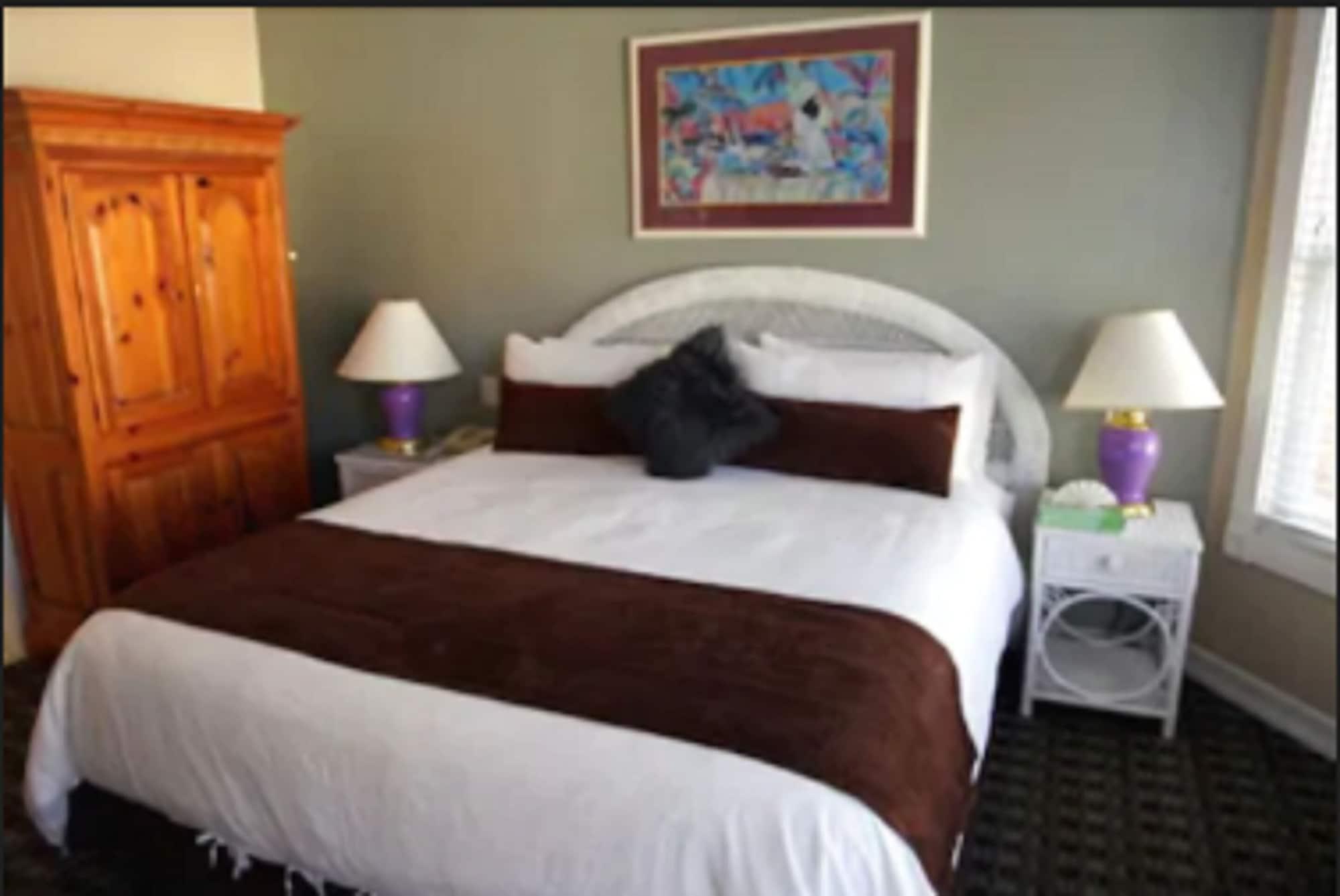 Glenmore Plaza Hotel Avalon Esterno foto