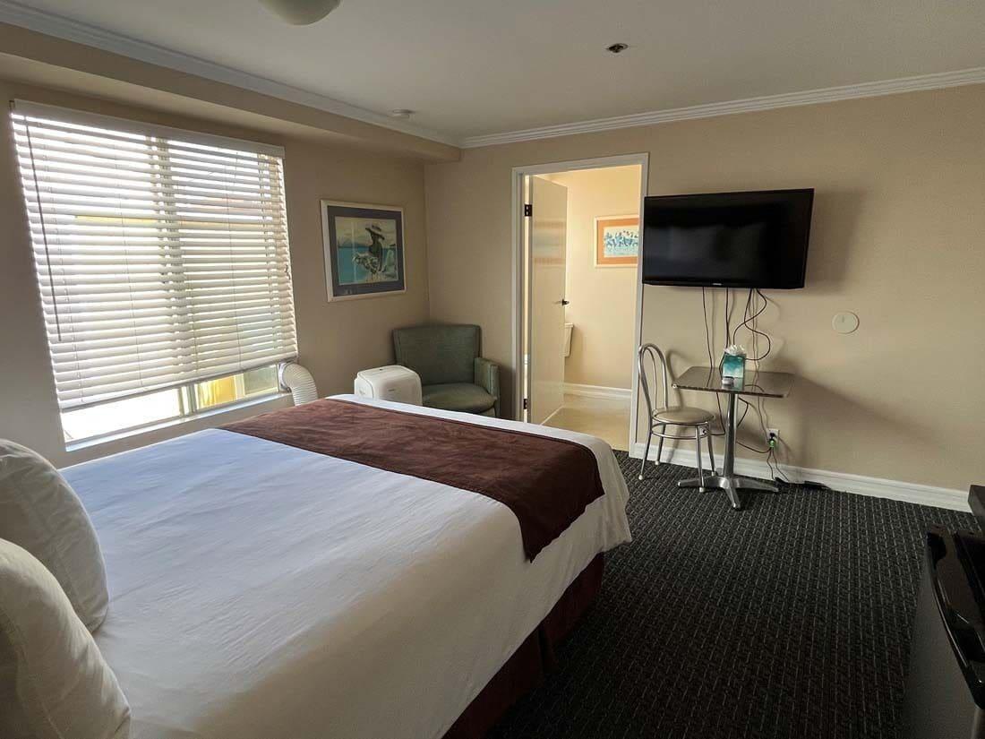 Glenmore Plaza Hotel Avalon Esterno foto