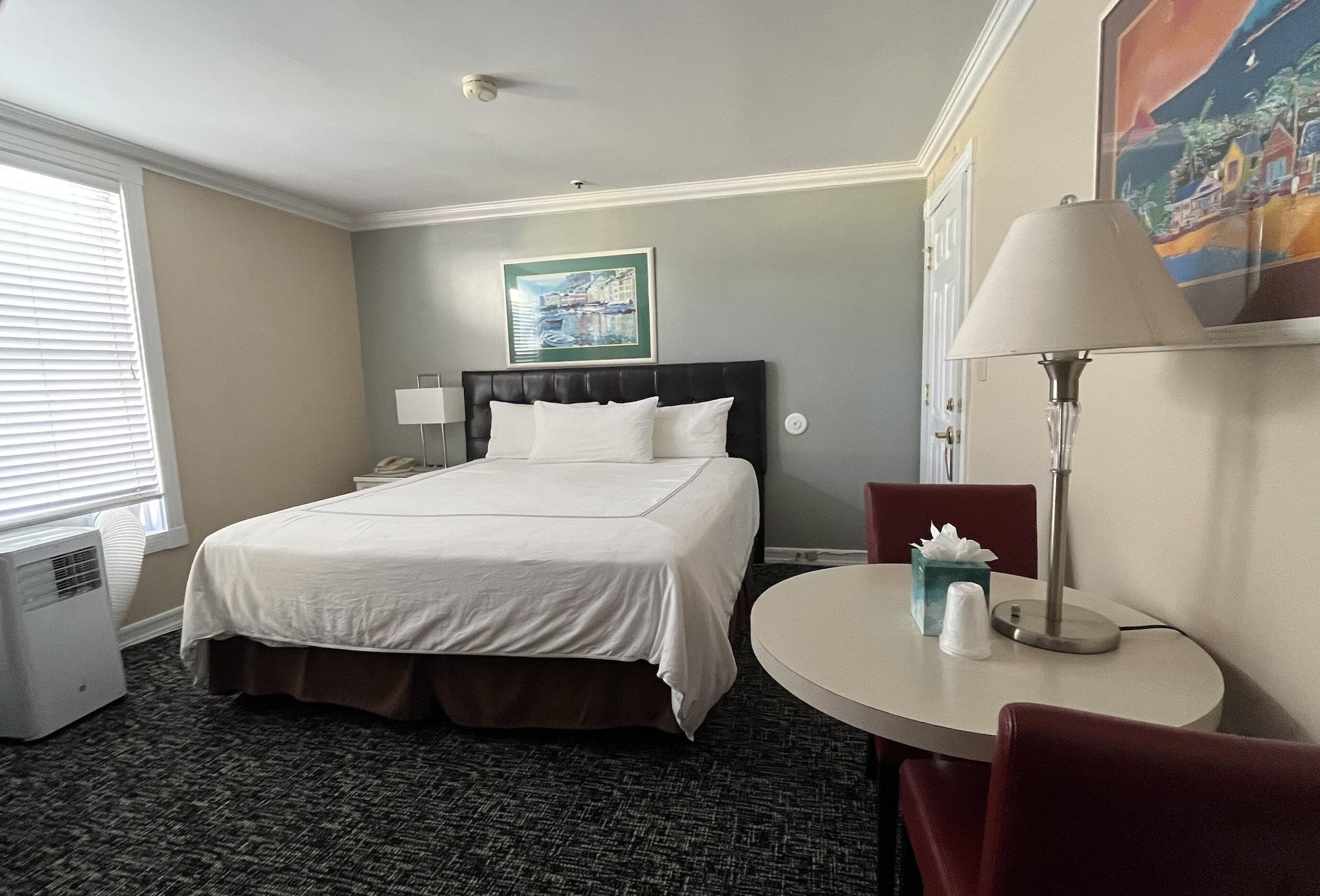 Glenmore Plaza Hotel Avalon Esterno foto