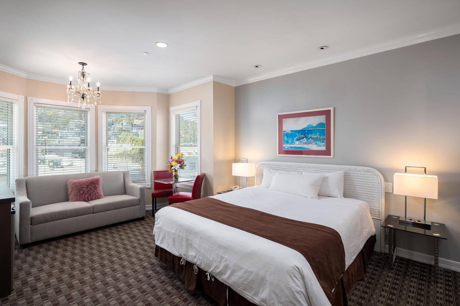 Glenmore Plaza Hotel Avalon Esterno foto